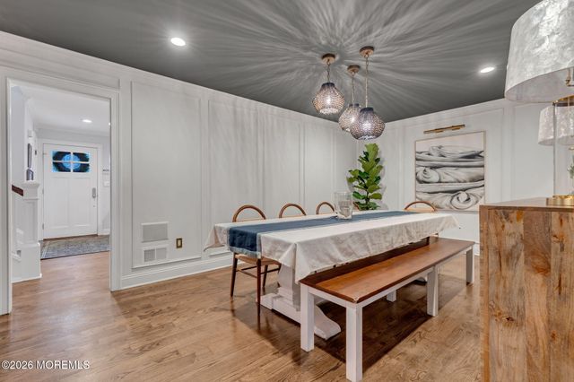 73 Northvale Avenue, Little Silver, NJ 07739