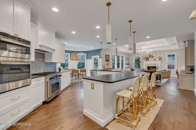 73 Northvale Avenue, Little Silver, NJ 07739