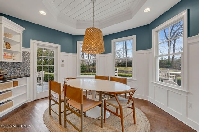 73 Northvale Avenue, Little Silver, NJ 07739