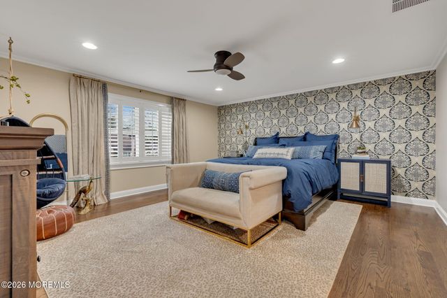 73 Northvale Avenue, Little Silver, NJ 07739