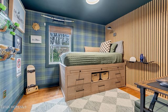 73 Northvale Avenue, Little Silver, NJ 07739