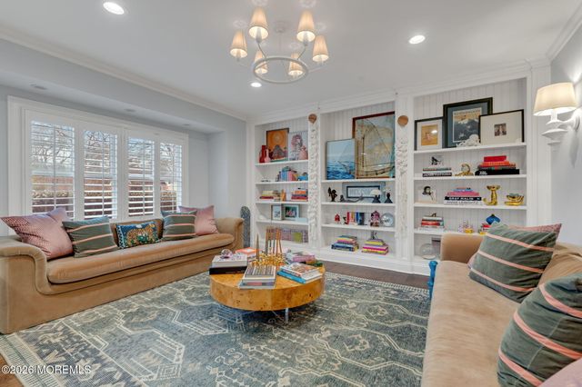 73 Northvale Avenue, Little Silver, NJ 07739