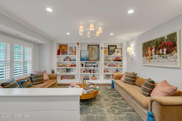 73 Northvale Avenue, Little Silver, NJ 07739