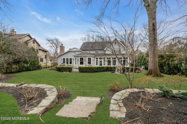 73 Northvale Avenue, Little Silver, NJ 07739