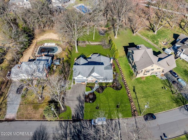 73 Northvale Avenue, Little Silver, NJ 07739