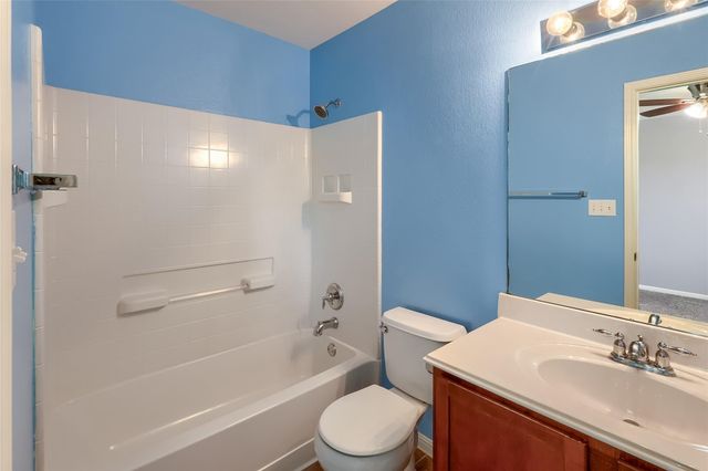 7813 Squirrel Hollow DR, Georgetown, TX 78628