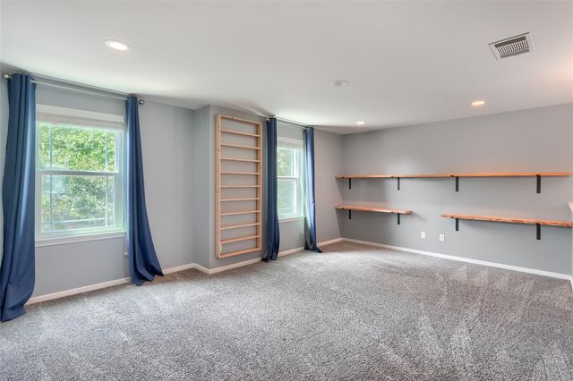 7813 Squirrel Hollow DR, Georgetown, TX 78628