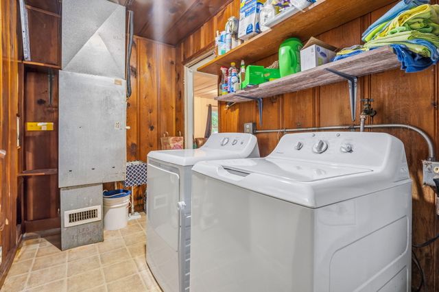 731 S Old Orchard Avenue, Springfield, MO 65802