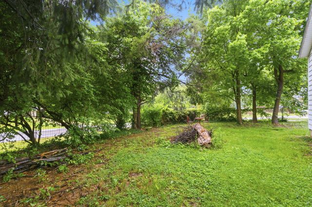 731 S Old Orchard Avenue, Springfield, MO 65802