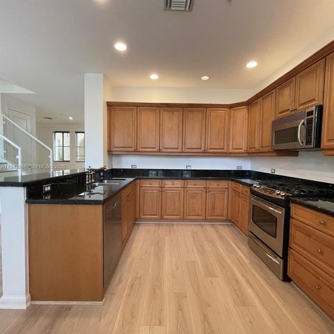 3020 NW 125th Ave 304, Sunrise, FL 33323