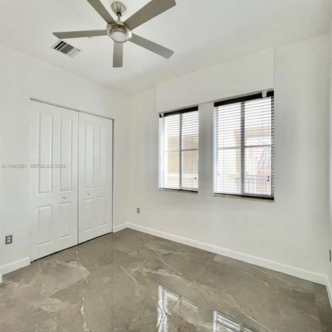 3020 NW 125th Ave 304, Sunrise, FL 33323