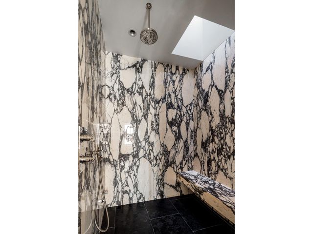 462 W 23RD Street, New York City, NY 10011