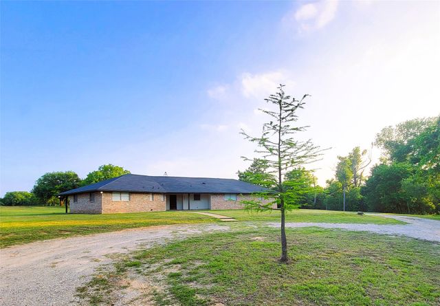 3902 E Bankhead Highway, Weatherford, TX 76087