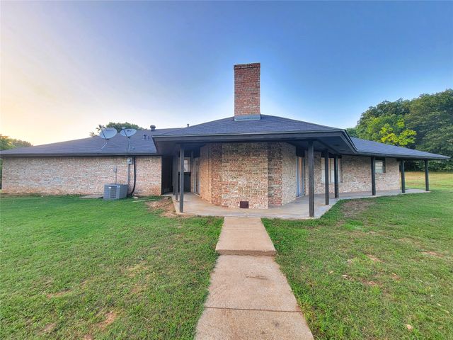 3902 E Bankhead Highway, Weatherford, TX 76087