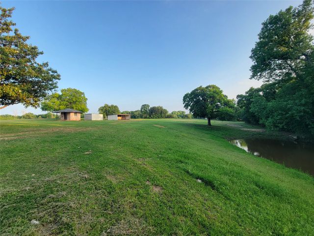 3902 E Bankhead Highway, Weatherford, TX 76087