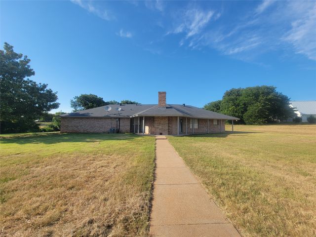 3902 E Bankhead Highway, Weatherford, TX 76087