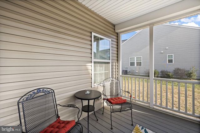 9323 WOOD CREEK CIR, Fredericksburg, VA 22407