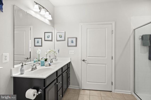 9323 WOOD CREEK CIR, Fredericksburg, VA 22407