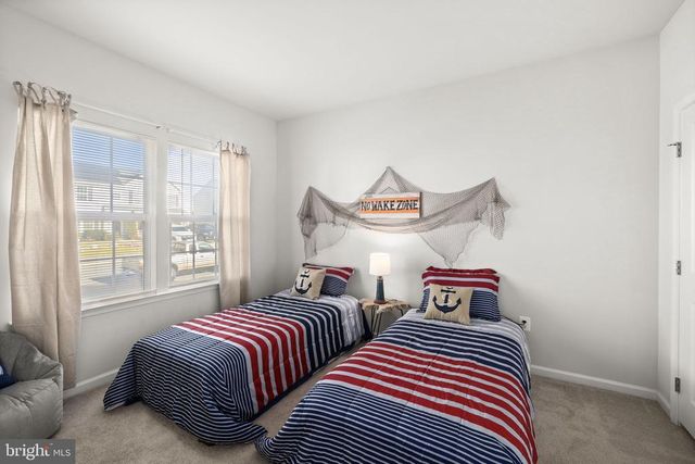 9323 WOOD CREEK CIR, Fredericksburg, VA 22407