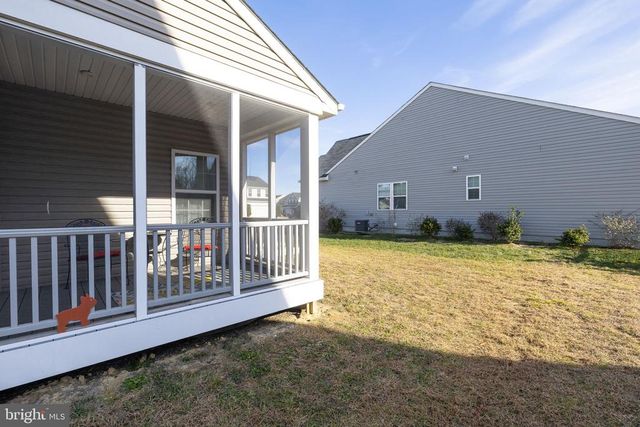 9323 WOOD CREEK CIR, Fredericksburg, VA 22407