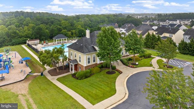 9323 WOOD CREEK CIR, Fredericksburg, VA 22407