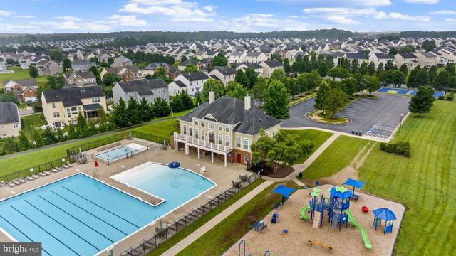 9323 WOOD CREEK CIR, Fredericksburg, VA 22407