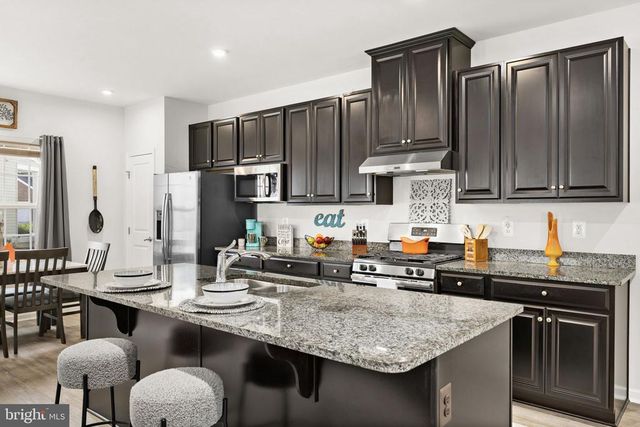 9323 WOOD CREEK CIR, Fredericksburg, VA 22407