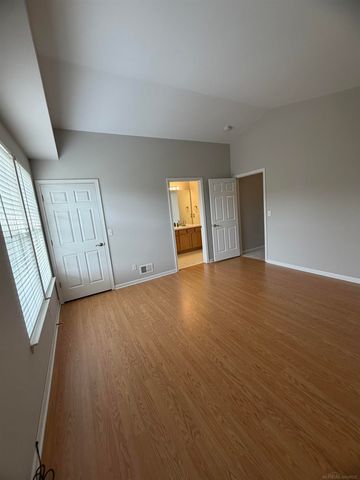 1610 Savanna Drive, Pontiac, MI 48340
