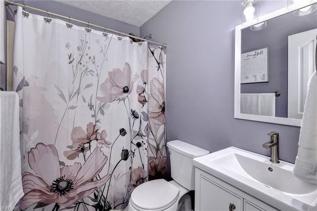 108 Candlestick PL, Williamsburg, VA 23185
