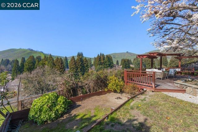 182 Golden Ridge Road, Alamo, CA 94507