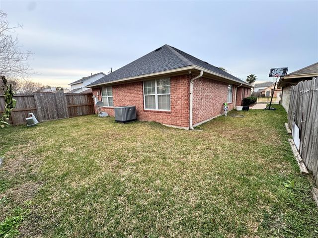 11638 Highland Meadow Drive, Houston, TX 77089