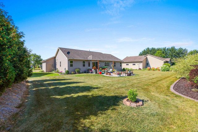 W6438 SAWTOOTH STREET, Menasha, WI 54952