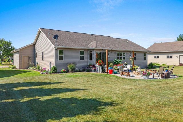 W6438 SAWTOOTH STREET, Menasha, WI 54952