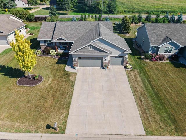 W6438 SAWTOOTH STREET, Menasha, WI 54952