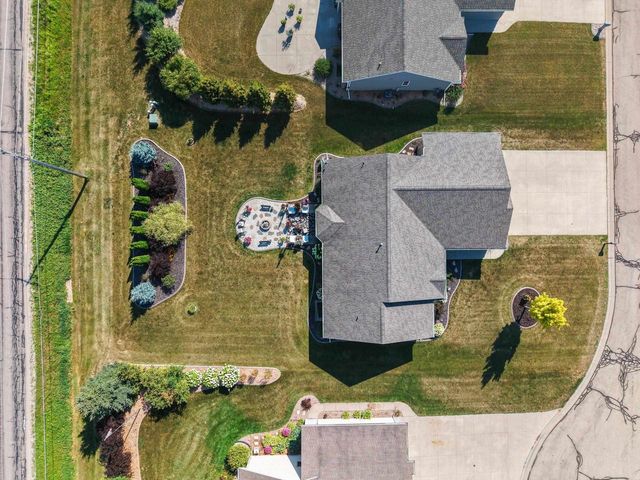 W6438 SAWTOOTH STREET, Menasha, WI 54952