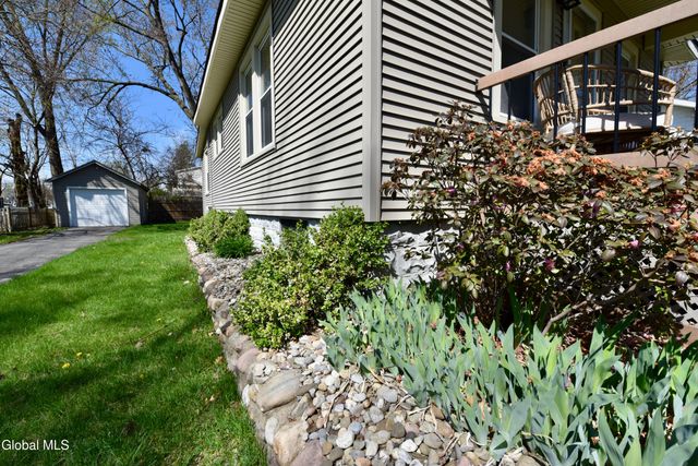 1929 Amsterdam Avenue, Rotterdam, NY 12303