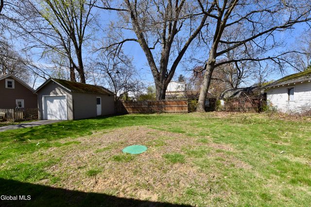 1929 Amsterdam Avenue, Rotterdam, NY 12303