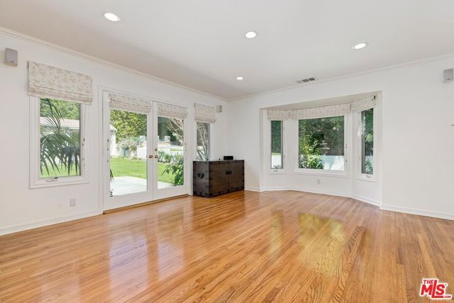 1318 San Ysidro Drive, Beverly Hills, CA 90210