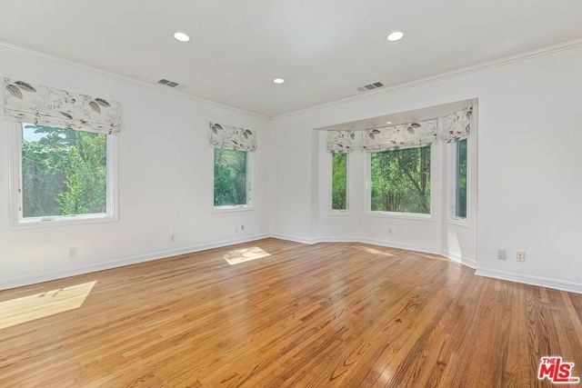 1318 San Ysidro Drive, Beverly Hills, CA 90210