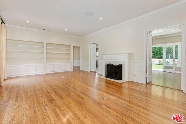 1318 San Ysidro Drive, Beverly Hills, CA 90210