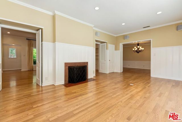 1318 San Ysidro Drive, Beverly Hills, CA 90210