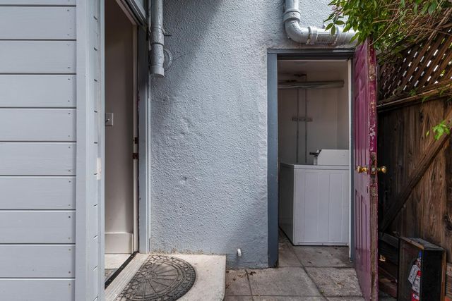 808 61st Street, Oakland, CA 94609