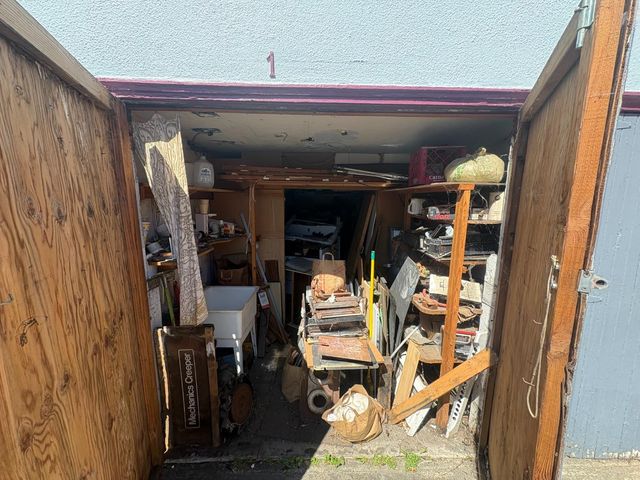 808 61st Street, Oakland, CA 94609