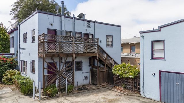 808 61st Street, Oakland, CA 94609
