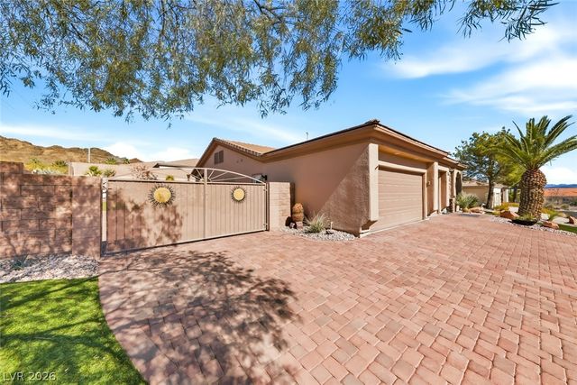 692 Magic Cove Court, Boulder City, NV 89005