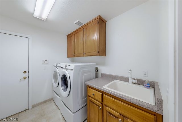 692 Magic Cove Court, Boulder City, NV 89005