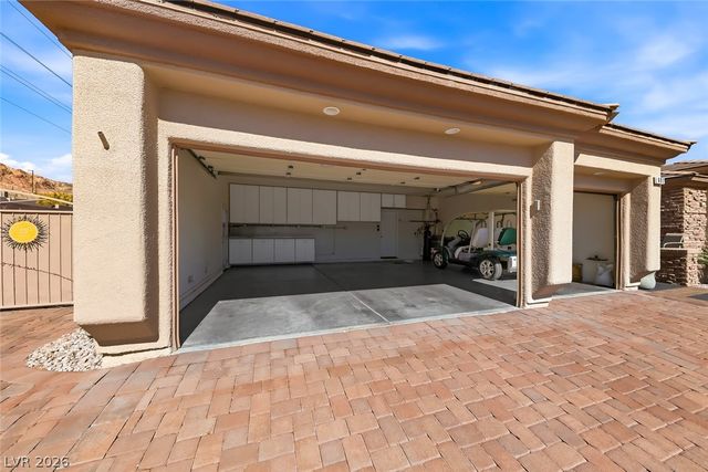 692 Magic Cove Court, Boulder City, NV 89005