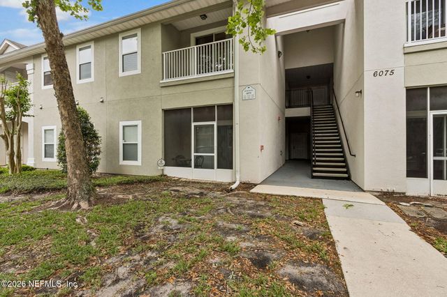 6075 MAGGIES Circle 113, Jacksonville, FL 32244