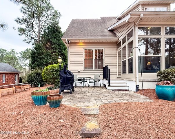 875 Monticello Drive 8, Pinehurst, NC 28374