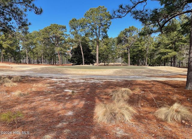 875 Monticello Drive 8, Pinehurst, NC 28374